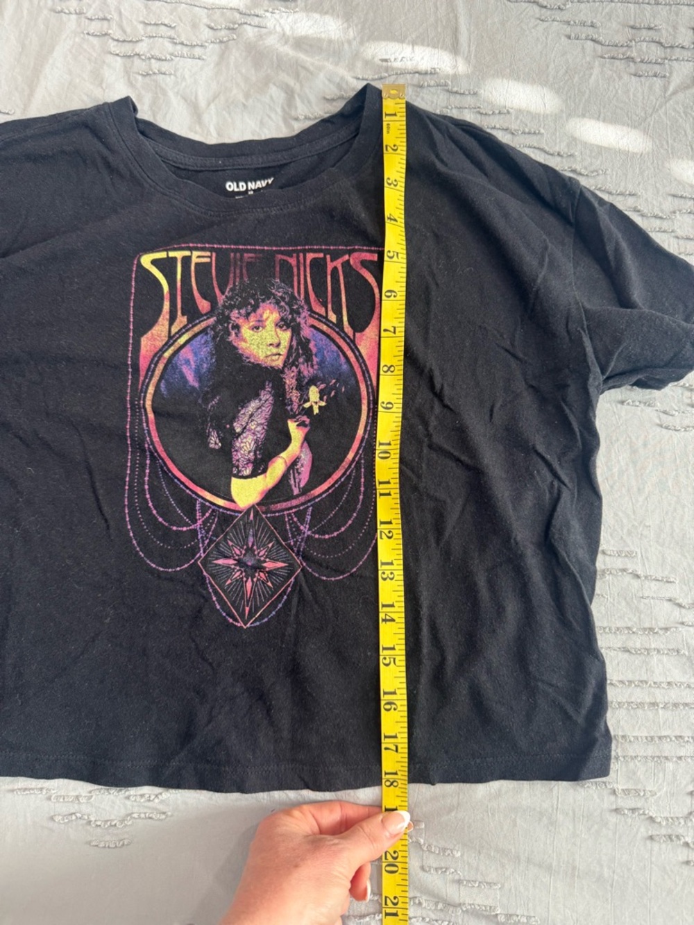 Old Navy Black Cropped Stevie Nicks Graphic Tee - Picture 6 of 7
